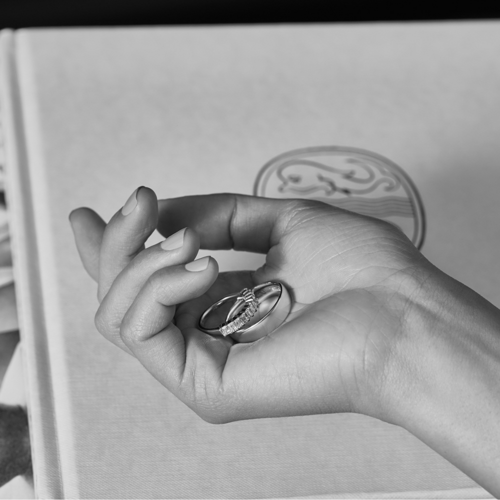 Metals in Harmony: How to Select the Perfect Metal for Your Custom-made Ring