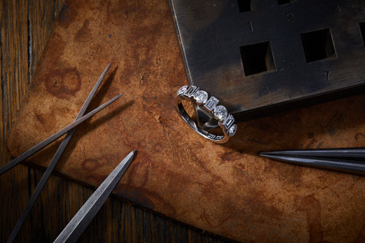 Deco Diamond Band