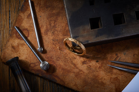 Engraved Knife Edge Band