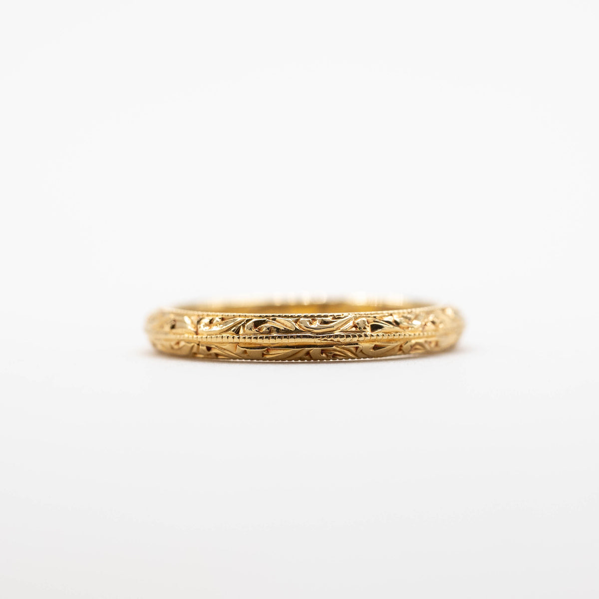Engraved Knife Edge Band