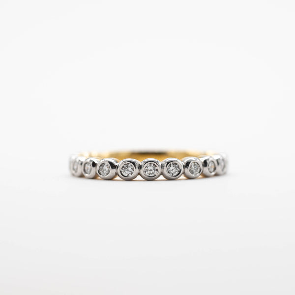 Two-Tone Diamond Stepping Stone Band