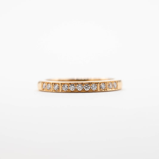 Box Grain Set Diamond Band