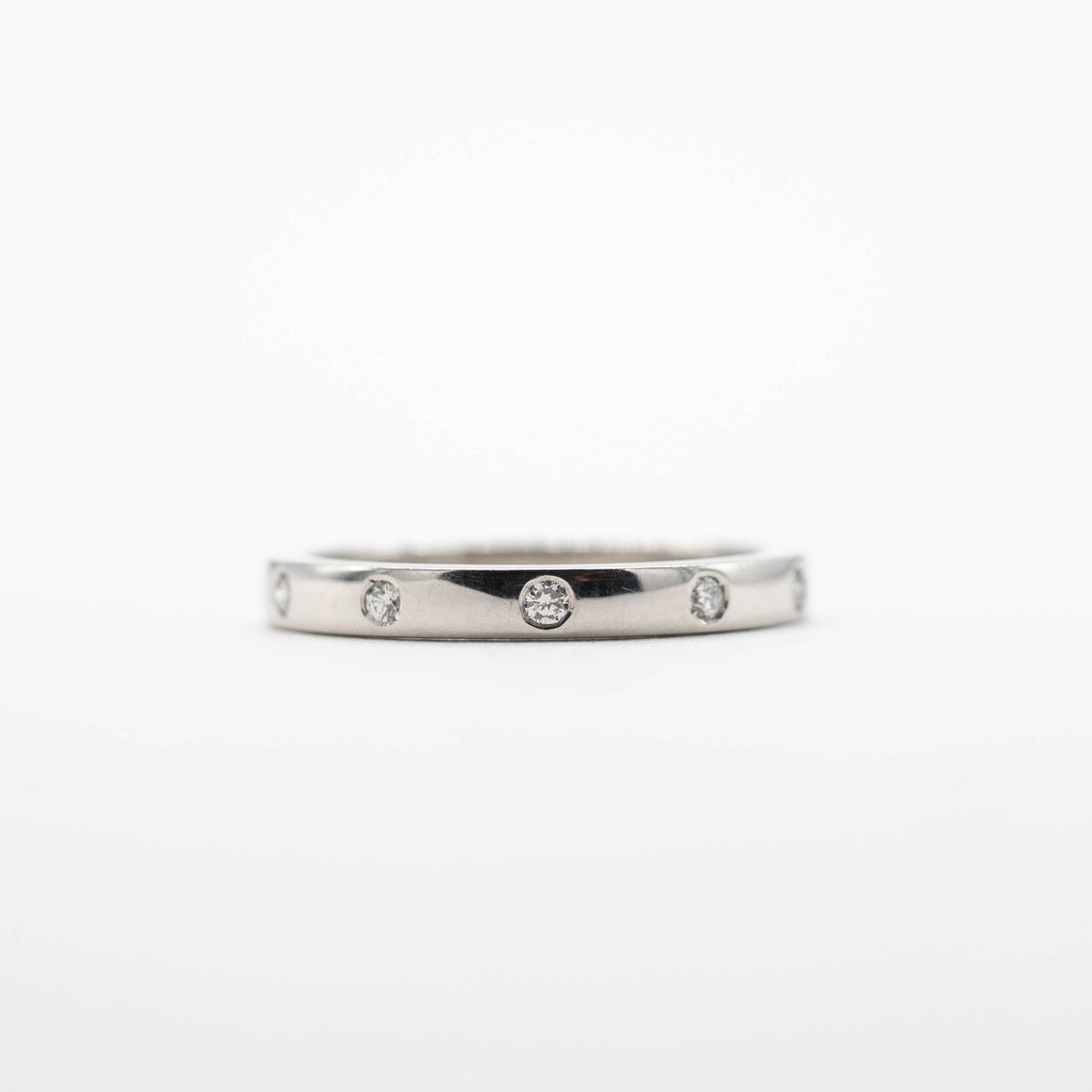 Fine Flush Set Diamond Band
