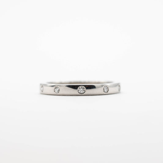 Fine Flush Set Diamond Band