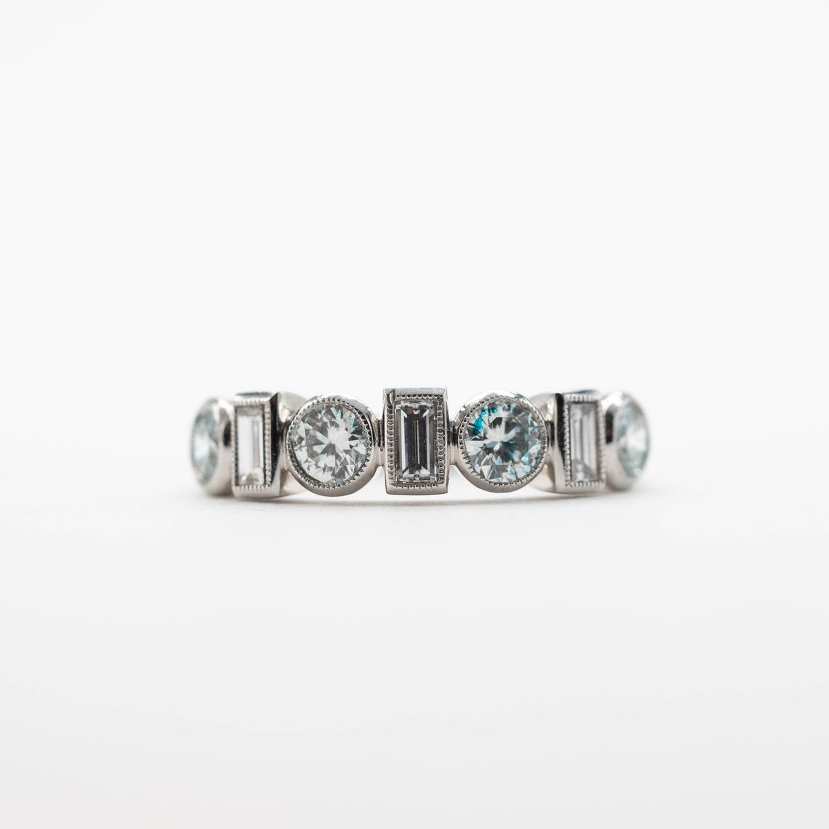 Deco Diamond Band