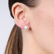 Load image into Gallery viewer, South Sea Pearl Stud Earrings