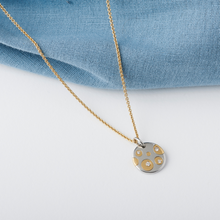 Load image into Gallery viewer, Round Riverbed Pendant