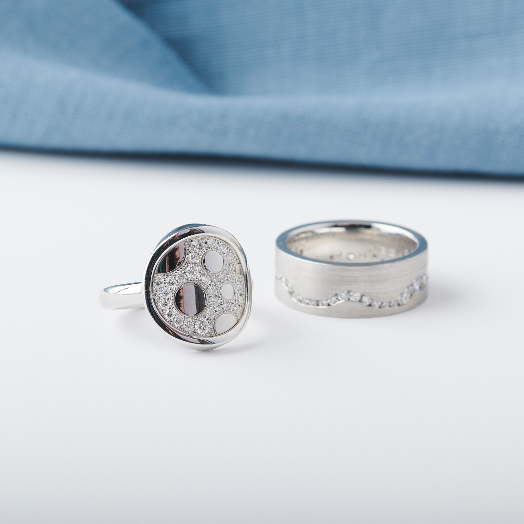 Round Diamond Riverbed ring