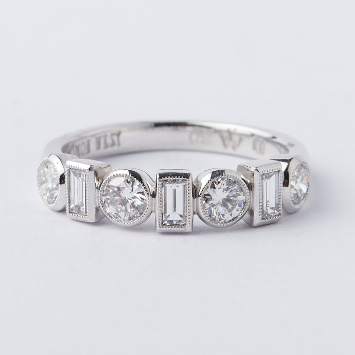 Deco Diamond Band