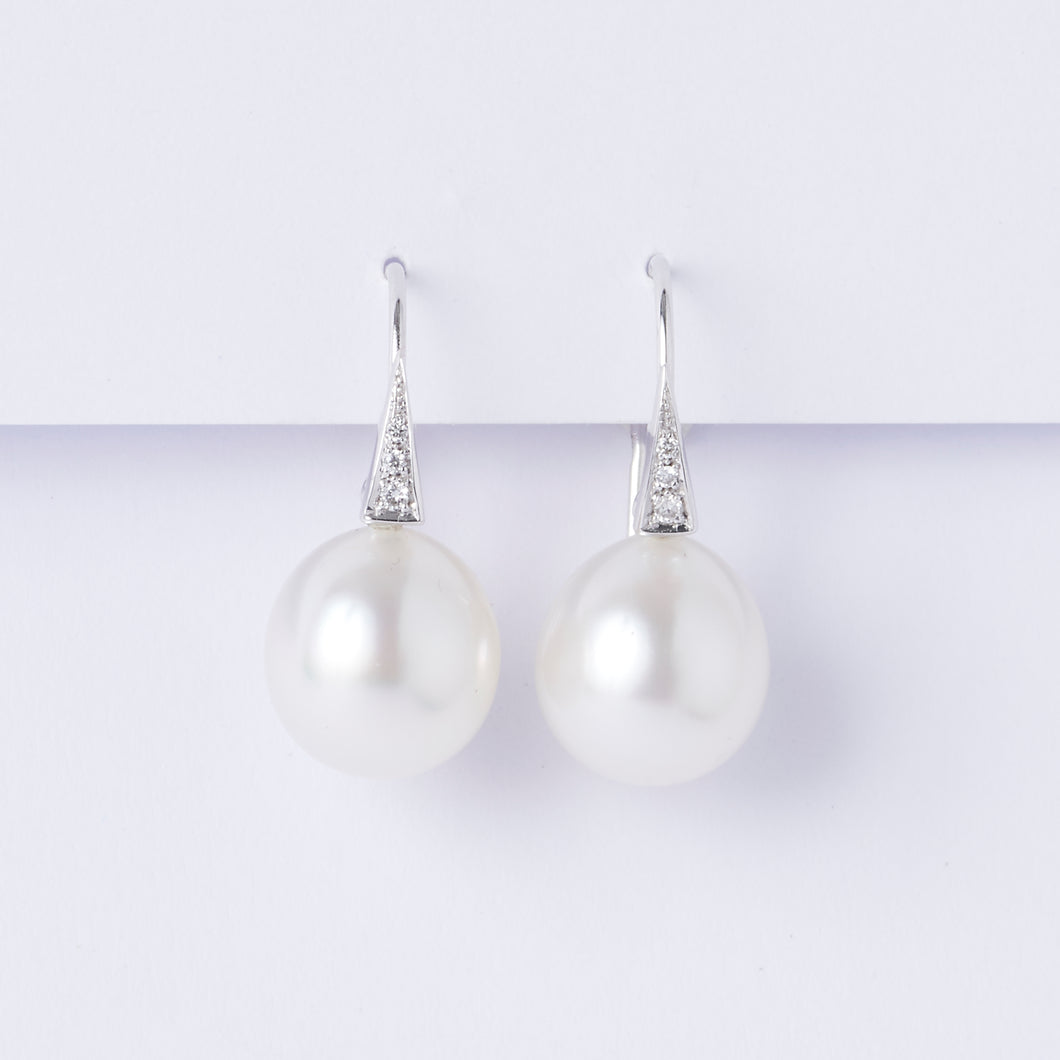 Manchester South Sea Pearl Earrings
