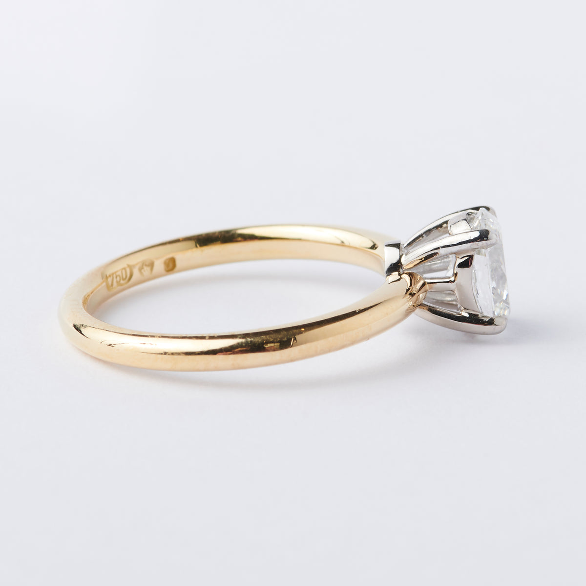 Millie Ring