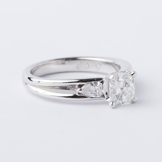 La Luna Ring