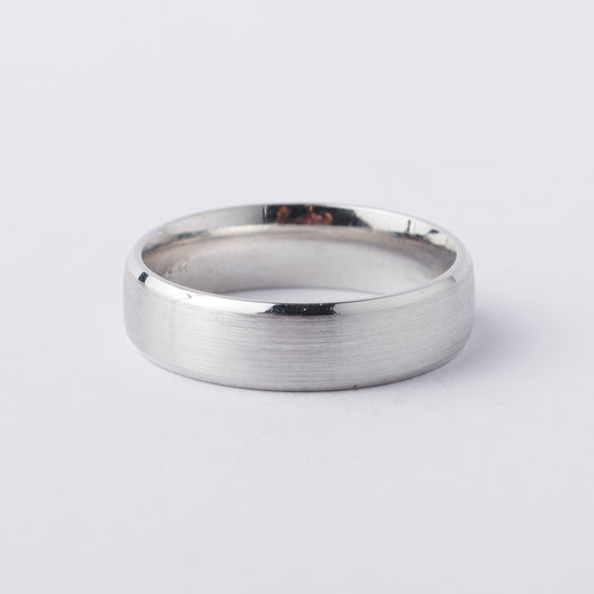 White Gold Rolled Edge Band